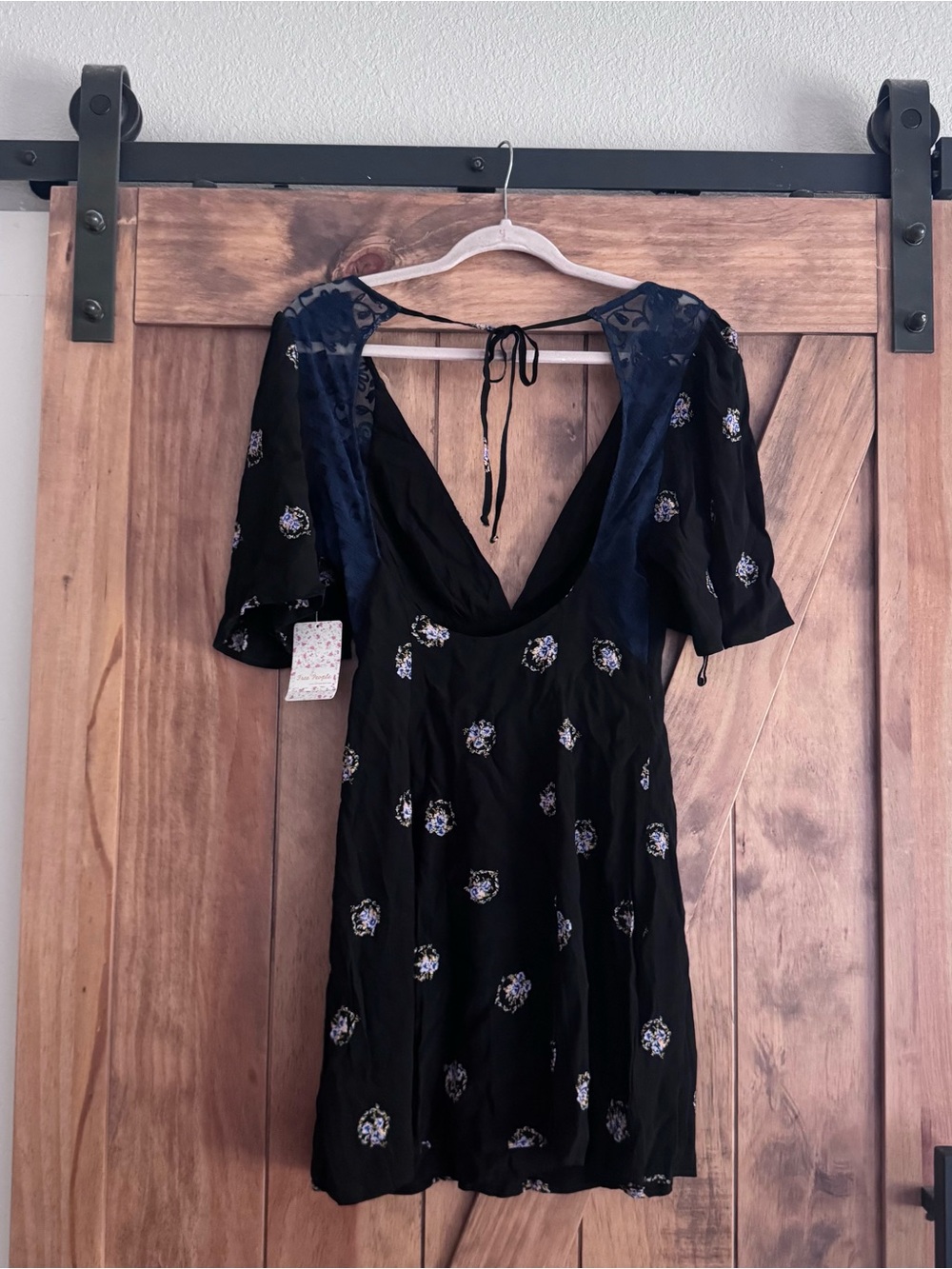 Free People Floral Black Mini Dress Sz 0 - Picture 5 of 5
